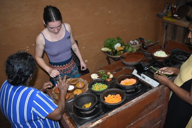Kandy Budget Cooking Class - A rustic kitchen among the trees