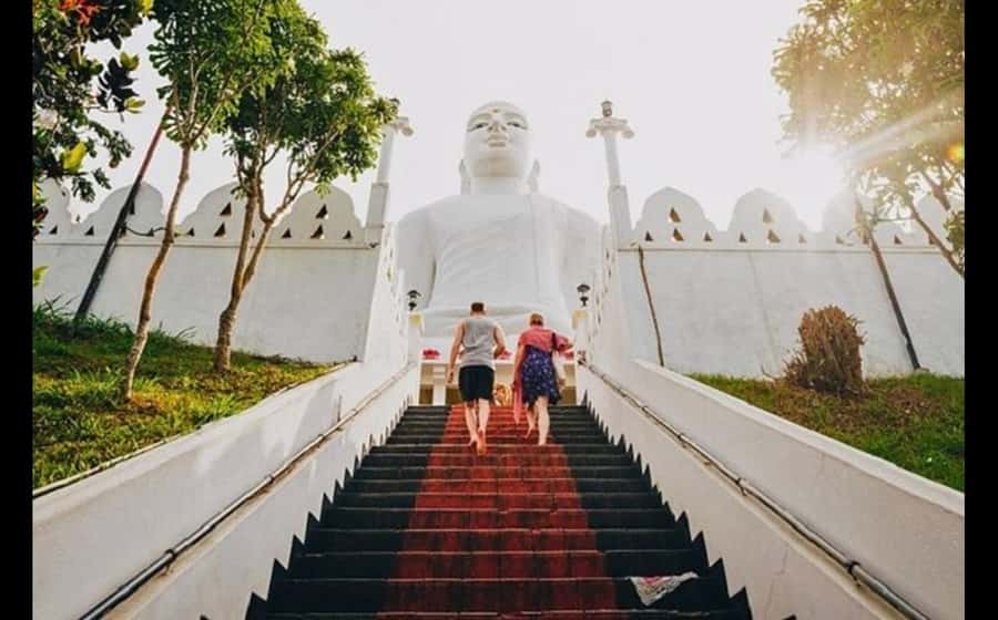 Kandy: City Explore with Local Guide By Tuk Tuk - Bahirawakanda Temple and the Big Buddha View