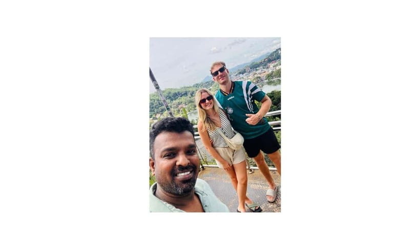 Kandy City Guided Day Tour by Tuk Tuk & Laxury Car - Key points at a glance