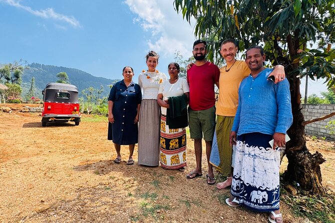 Kandy City Guided Tuk Tuk Tour with Lesley - Two hours at the Royal Botanical Gardens