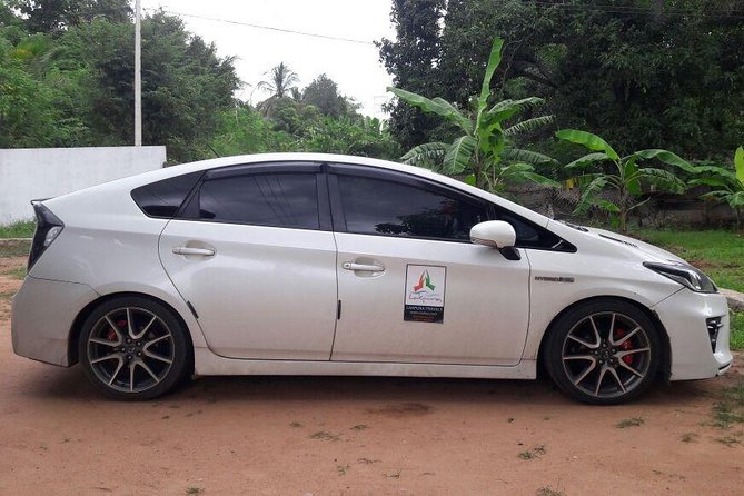 Kandy City to Colombo (CMB) Airport Private Transfer - Safety, weather, and departure-day comfort