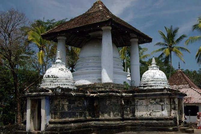 Kandy City Tour - Three older temples beyond the usual circuit