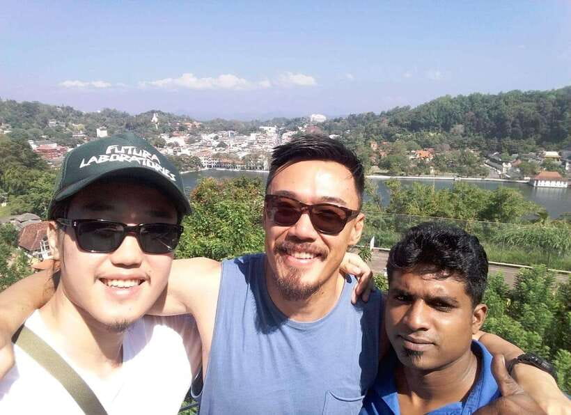 Kandy City Tour by Tuk Tuk with hotel Pickup and Dropoff - Views from Kandy View Point and Asgiriya Temple