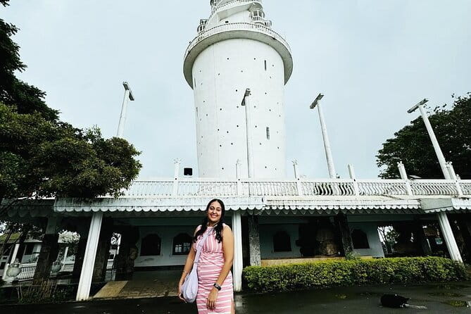 Kandy City Tour & Famous Ambuluwawa Tower with Friendly Chauffeur - Why this Kandy day works