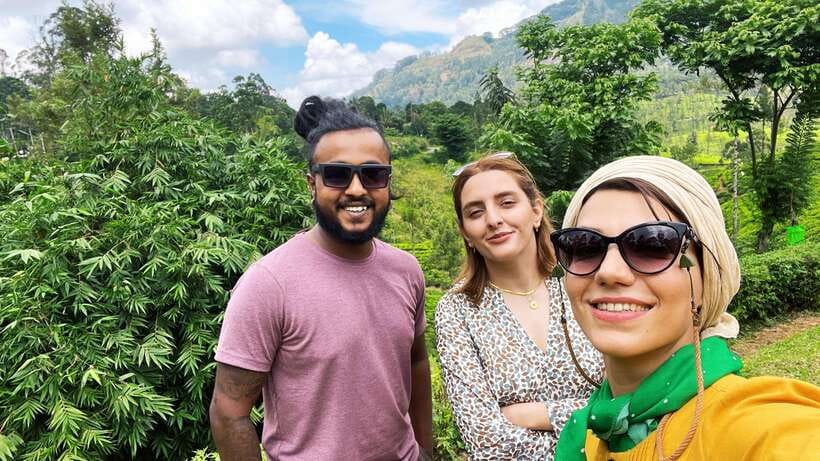 Kandy: Guided City Tour by Tuk-Tuk - Starting above the city at Kandy View Point