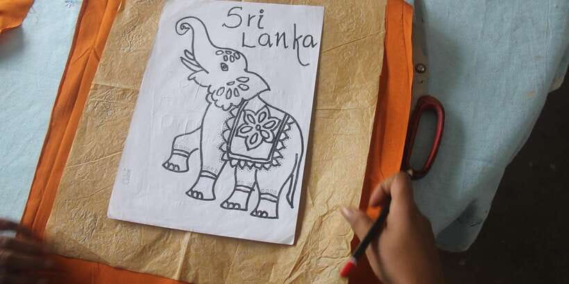 Kandy: Interactive Batik Workshop - Learning how dyes change the cloth