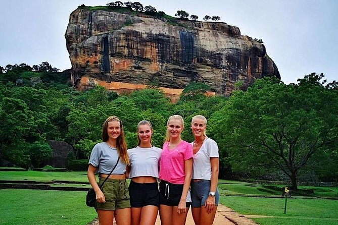 Kandy - Minneriya National park & Sigiriya Rock by tuk tuk tours - Matale Hindu Temple and the Ayurvedic village