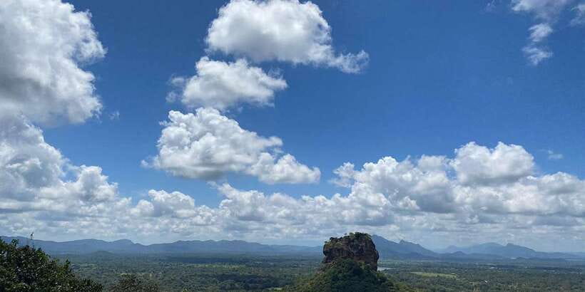 Kandy: Sigiriya, Dambulla & Wildlife Safari Private Tour - A village lunch and a closer look at daily life