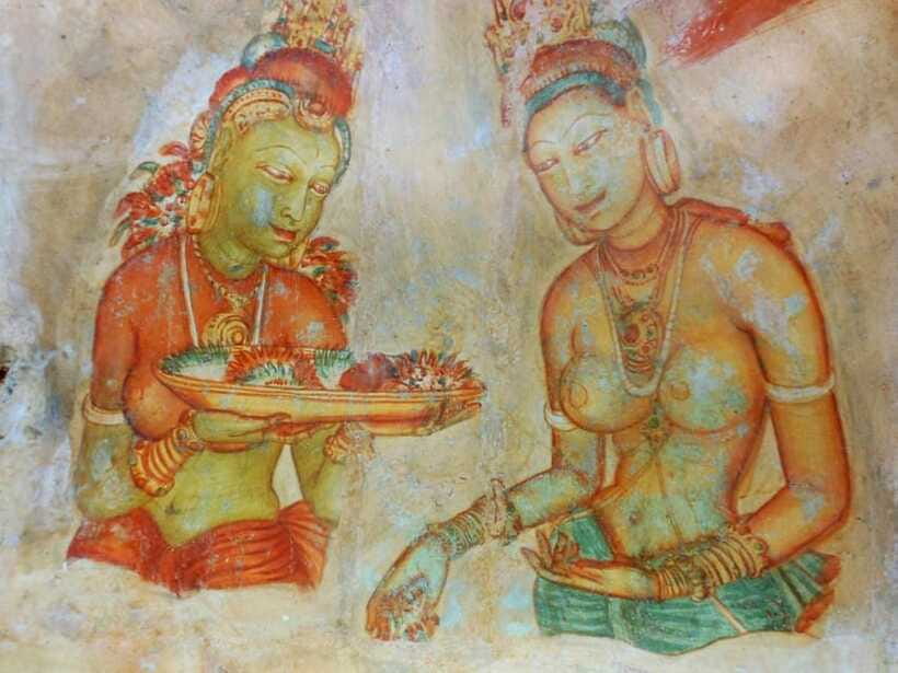 Kandy: Sigiriya Fortress & Cave Temple Full Day Private Tour - Matale spice garden and herbal foot massage