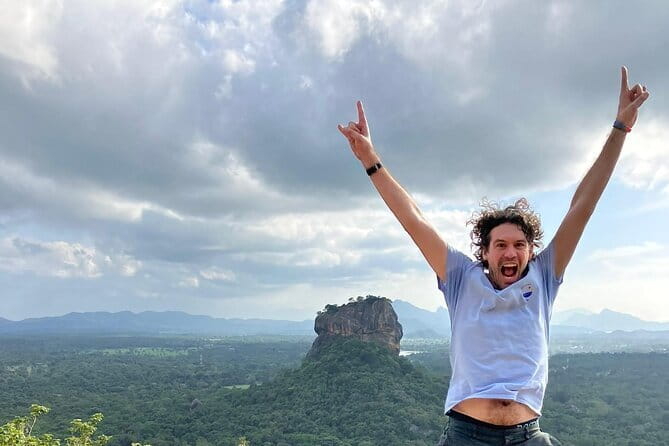 Kandy Sigiriya Rock and Village Safari Day Trip - Who should book this day trip