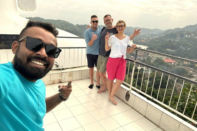 Kandy To Dambulla and Sigiria City Full Day by Laka Tours - Bahirawakanda Temple and the hilltop Buddha