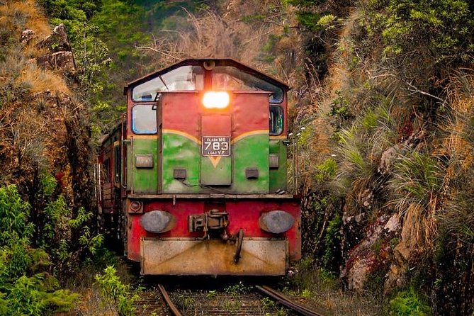 Kandy to Ella train ride on (Train No: 1015 "Udarata Menike") - Leaving Kandy for Sri Lanka’s hill country