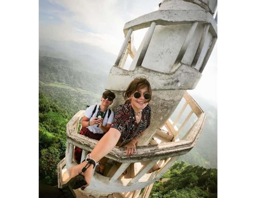 Kandy to Pinnawala Orphanage and Ambuluwawa Guided Day Tours - Ambuluwawa Tower and the narrow climb