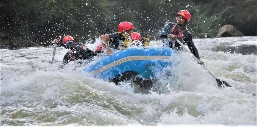 Kithulgala Thrills: White Water Rafting Bliss! - What the pickup from Kithulgala hotels adds