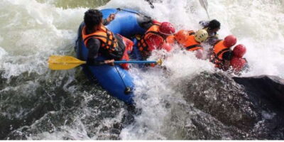 Kithulgala Thrills: White Water Rafting Bliss!