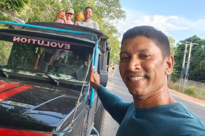 Minneriya National Park Elephant Jeep Safari Private Tour - Inside the private jeep safari