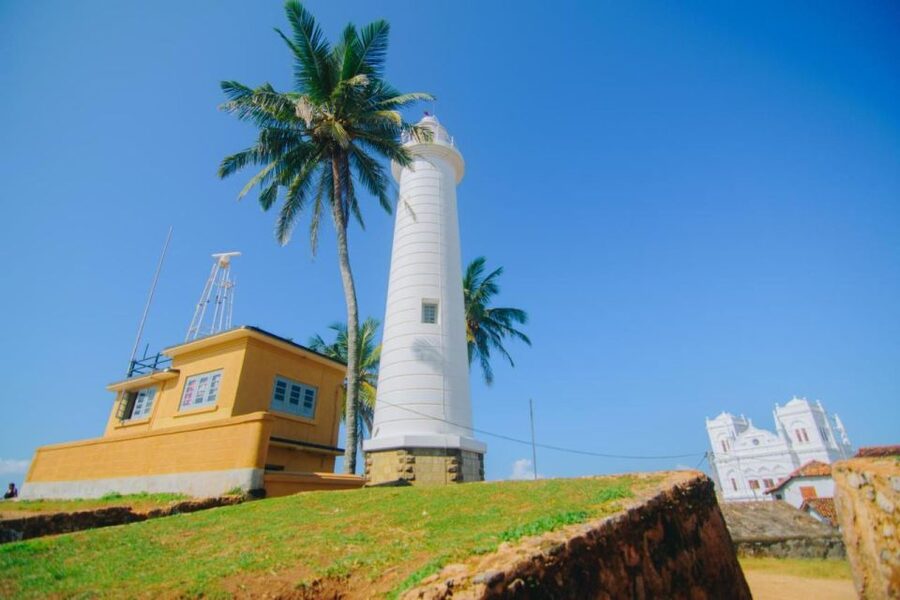 Mirissa/Weligama/Galle: Galle & Bentota Coastal Day Tour - The air-conditioned car makes a difference