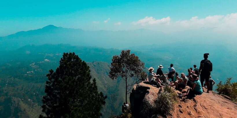 Nuwara Eliya: All-Inclusive Ella Sightseeing Private Tour - Ella Rock or Little Adam’s Peak?