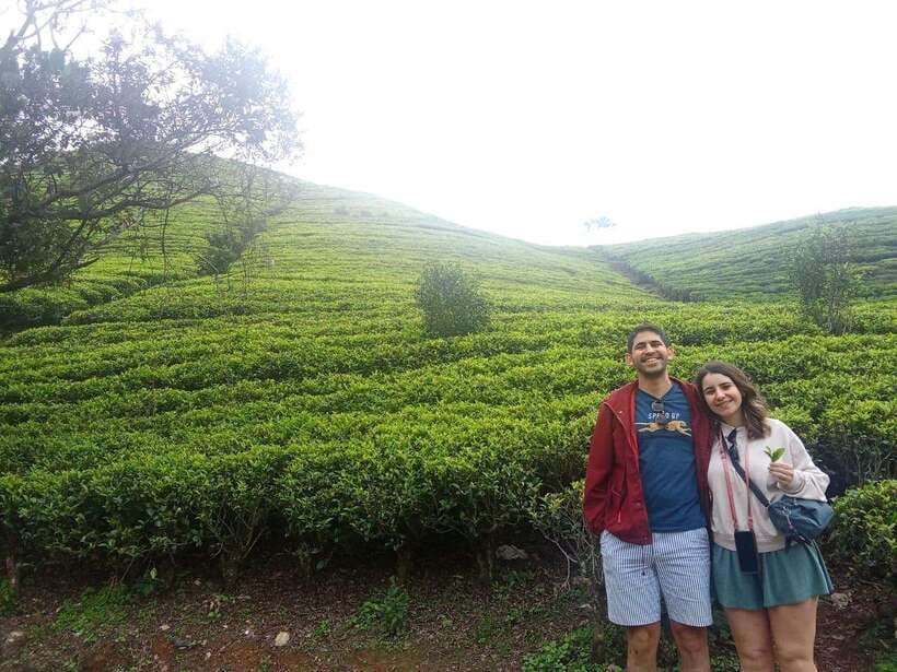 Nuwara Eliya Full day: 5Waterfalls, 2Tea Test & pick by TUK - Devon Falls and St. Clair’s Falls