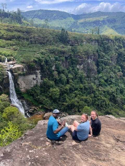 Nuwara Eliya Tuk-Tuk Tour Tea Picking,Tasting &Ramboda Falls - Choosing among Labookelie, Damro, and other tea stops
