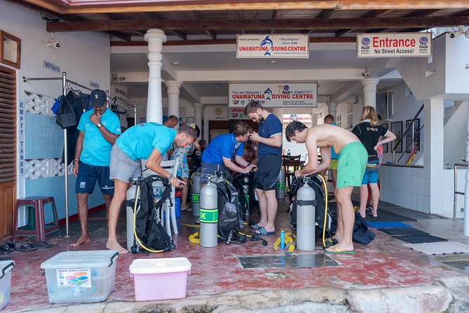 PADI Scuba Diver Course - What the $240.23 price really covers