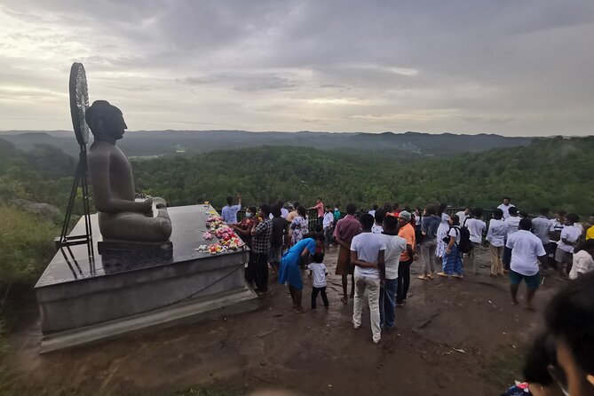 Paradise Blow Hole, Big Buddha, Rock Temple Tours - Wewurukannala Vihara and Sri Lanka’s 160-foot Buddha