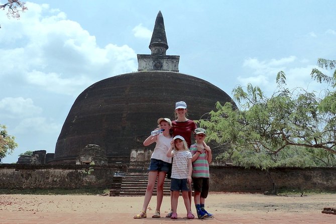 Polonnaruwa Day Tour with Lunch by Mahaweli - Polonnaruwa Vatadage and the first look at the old city