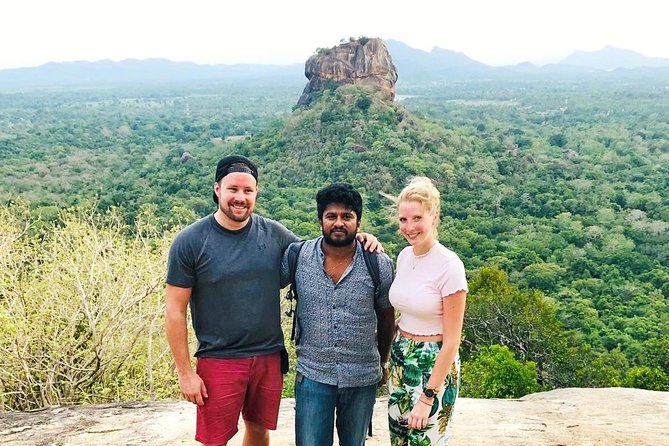 Private Car & Driver for 07 Days Tour In Sri Lanka - Day 4: Tea country and the Nanu Oya to Ella train