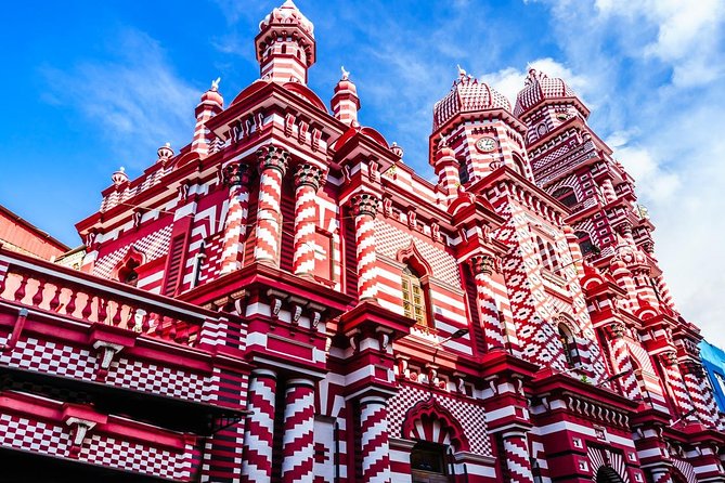 Private Colombo Sightseeing By Tuk Tuk - Jami Ul-Alfar Mosque and the old harbor district