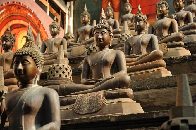 Private Colombo Sightseeing By Tuk Tuk - Sri Kailawasanathan Kovil and Independence Square