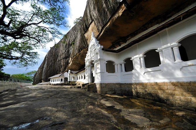 Private day tour to Sigiriya and Dambulla from Colombo - Sigiriya Rock Fortress and the climb to the palace