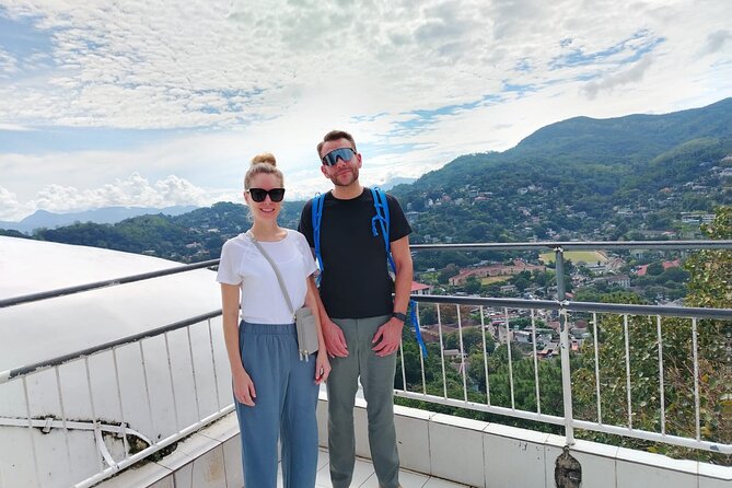 Private Kandy City Tour: Temple of the Tooth & Lake Highlights - Kandy Lake Club Cultural Show