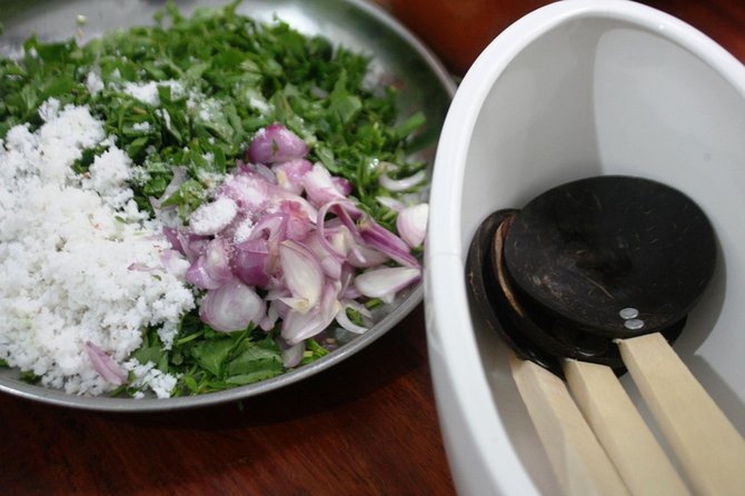 Private Market Visit and Cooking Class with Private Transfers from Kandy Hotels - What the $136 price includes