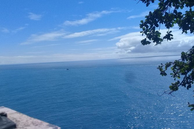 Private tour day tour trincomalee - Koneswaram Temple and the high view over town