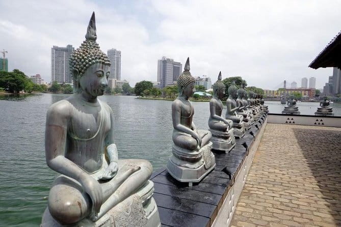 Private Tour of Colombo with Ajeet De Soyza - The Dutch Hospital begins the old Colombo story