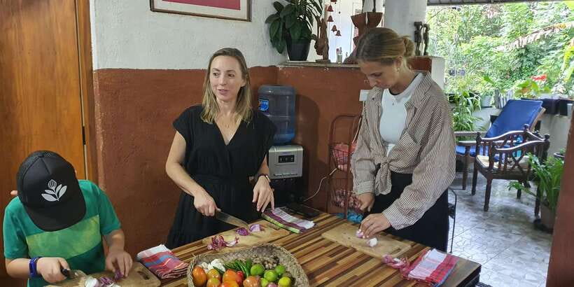 Private Traditional Sri Lankan Cooking Class in Kandy - Preparing jackfruit curry and several vegetable dishes