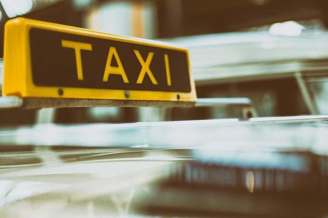 Rent Car With Driver - Bentota pickup and the first hour