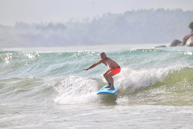 Ride a Wave Surf School Weligama Sri Lanka - What happens during the 90-minute lesson