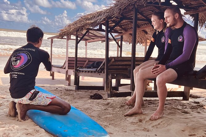 Ride a Wave Surf School Weligama Sri Lanka - What makes the school different from a basic surf rental