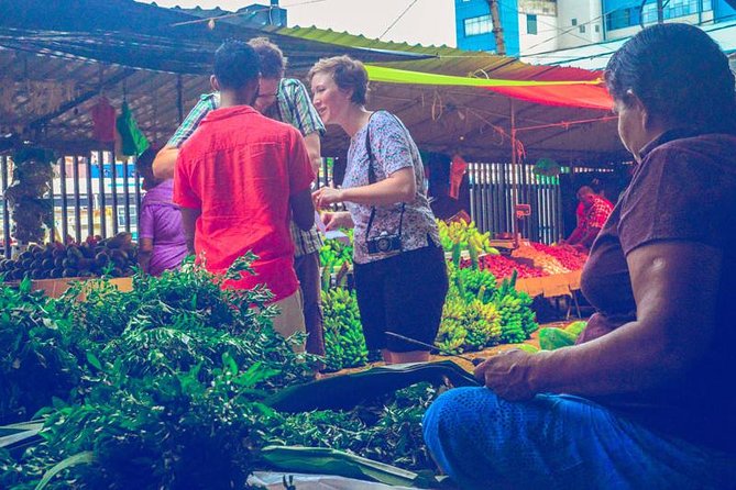 Rustic taste & Cultural tales Food Tour Colombo - Colombo on a plate, from leafy avenues to crowded streets