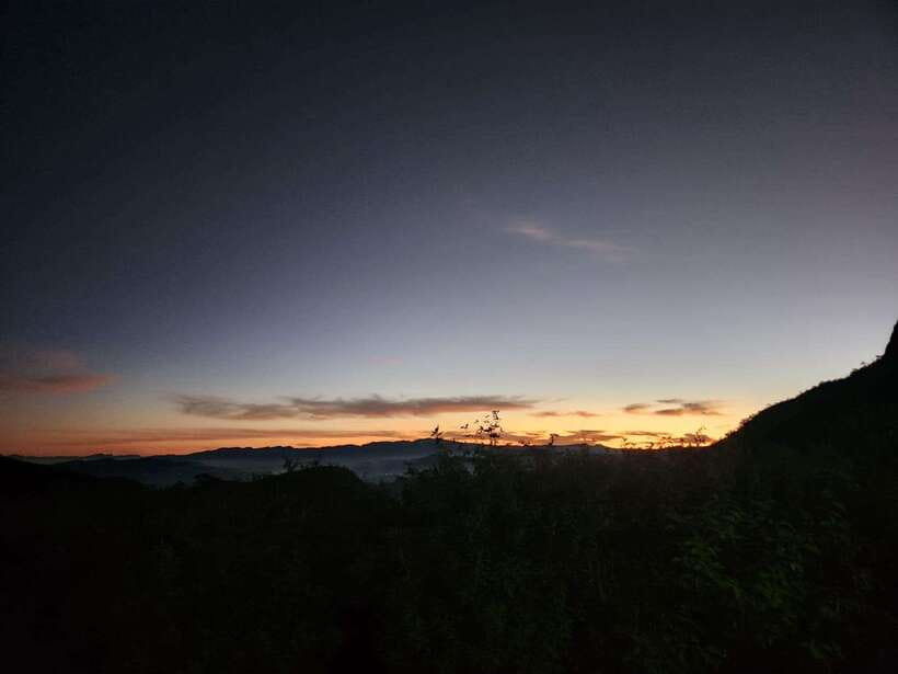 Sacred Sunrise Adventure: Adam’s Peak Day Tour - Who should choose this night hike?