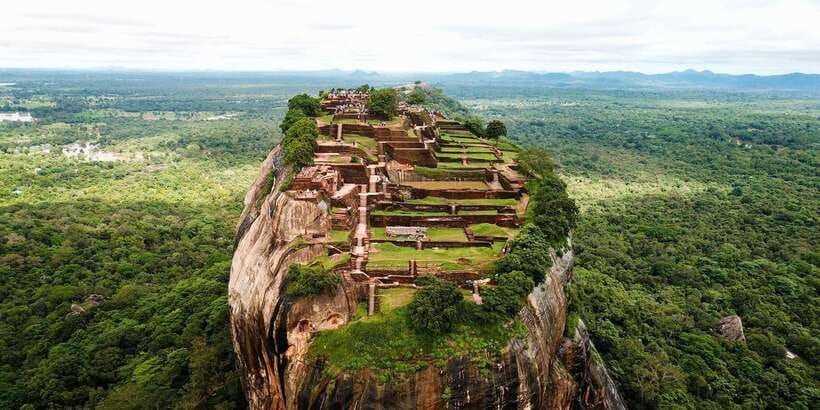 Sigiriya and Dambulla Private Full-Day Tour - Dambulla’s painted caves in 45 minutes