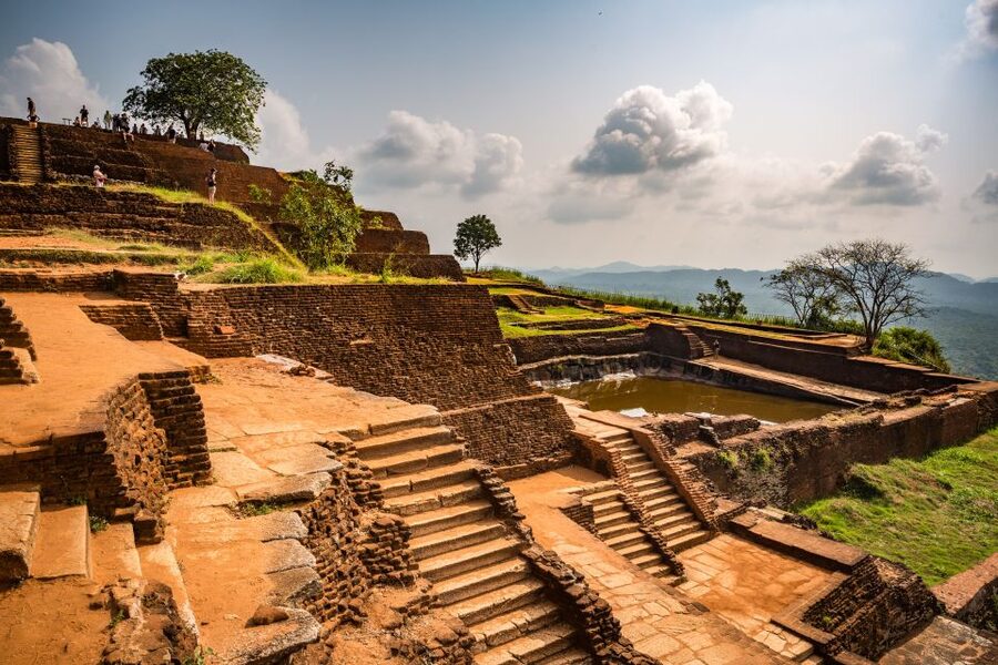 Sigiriya and Pidurangala Rock From Colombo - Should you book Sigiriya and Pidurangala from Colombo?