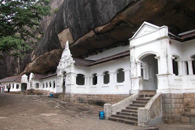 Sigiriya Day Tour From Colombo - Who should book this experience?