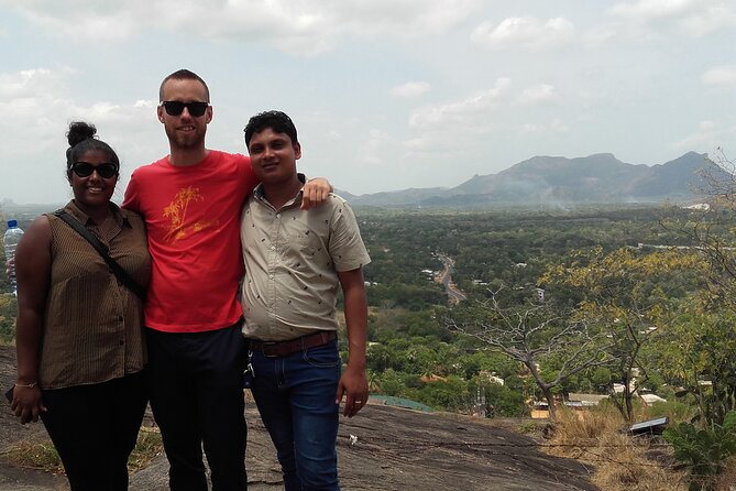 Sigiriya Day Trip with Experts - The optional village visit and lunch