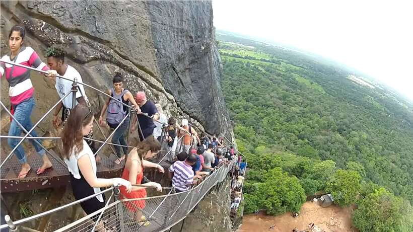 Sigiriya: Rock Fortress Private Guided Walking Tour - Who should book this walk