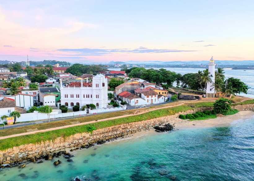 Sri Lanka 5-Day Private Country Side Tour Car, Hotels, Food - Day 5: Galle Fort, Hikkaduwa, Bentota, and Colombo