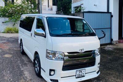 Sri Lanka Personal Tour Driver in a Private Vehicle