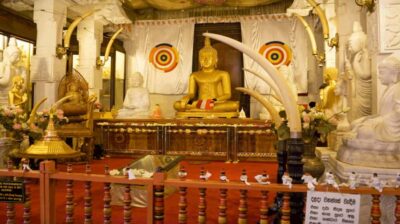 Sri Lanka Private 2-day Tour:Train Trip, Kandy, Nuwara Eliya
