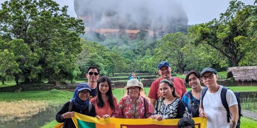 Sri Lanka private tour package 10 Days. and luxury hotel - Day 10: Airport departure and what you actually pay